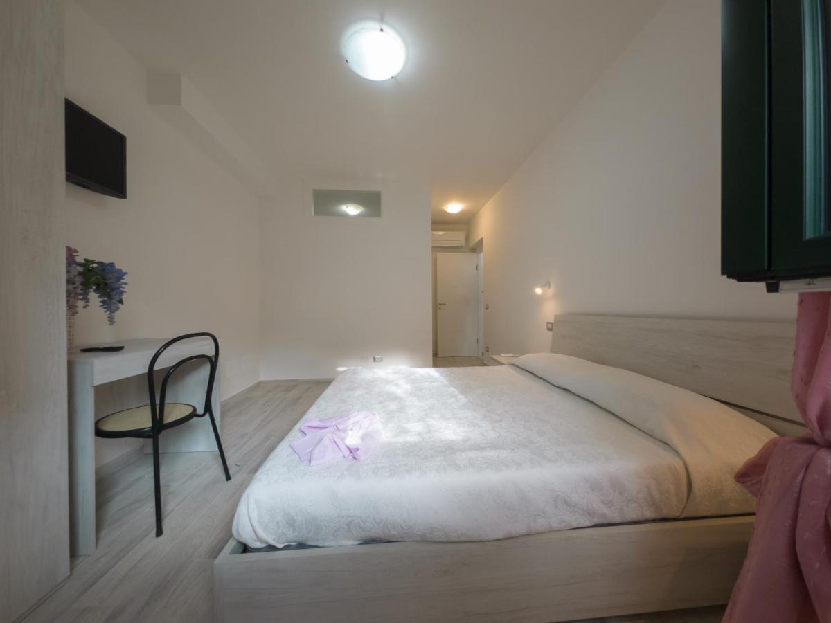 Sorrento Realty Holidays - The Smile Of The Sun Exteriör bild